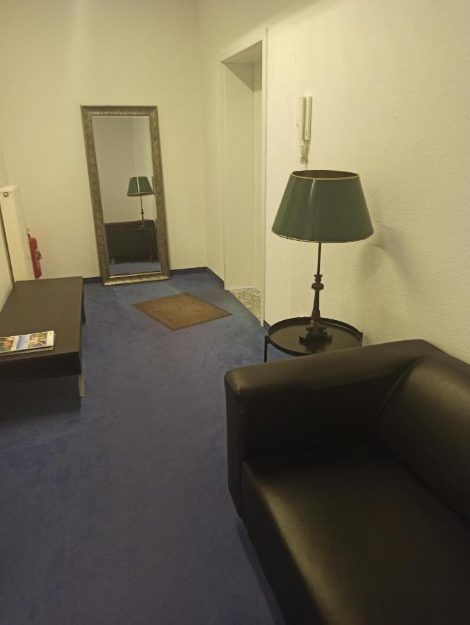 Business Apartment Near Neuss/Duesseldorf Korschenbroich Buitenkant foto