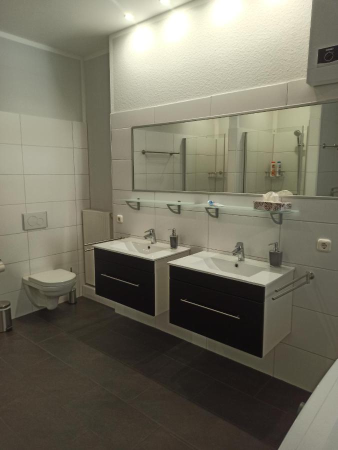 Business Apartment Near Neuss/Duesseldorf Korschenbroich Buitenkant foto